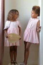 Vestido capa plumetti rosa - Imagen 2