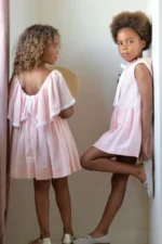 Vestido capa plumetti rosa - Imagen 3