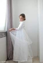 Vestido de comunión "plumetti blanco + tul en cuellos y puños "