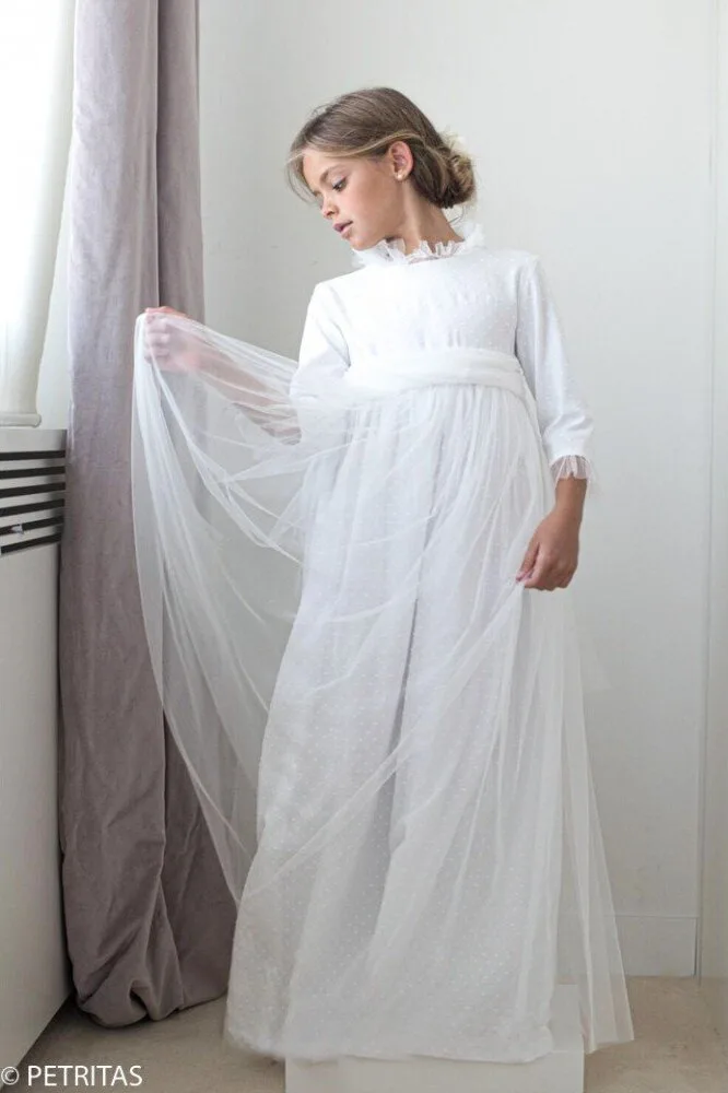vestido-de-comunion-plumetti-blanco-tul-en-cuellos-y-punos- Vestido de Comunión Alma - Imagen 1