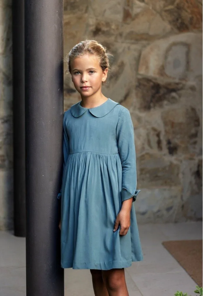 vestido-nina-viscosa-azul-verdoso Vestido niña viscosa azul verdoso - Imagen 1